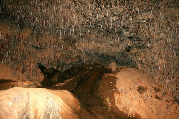 Kyrk Gyz pilgrim cave